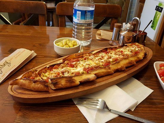 Oz Urfa Pide Kebap